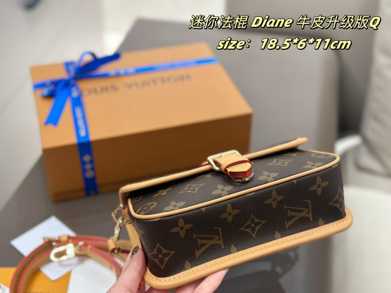 MLB6  Women's new fashion 16.5*6*11cm mini baguette bag