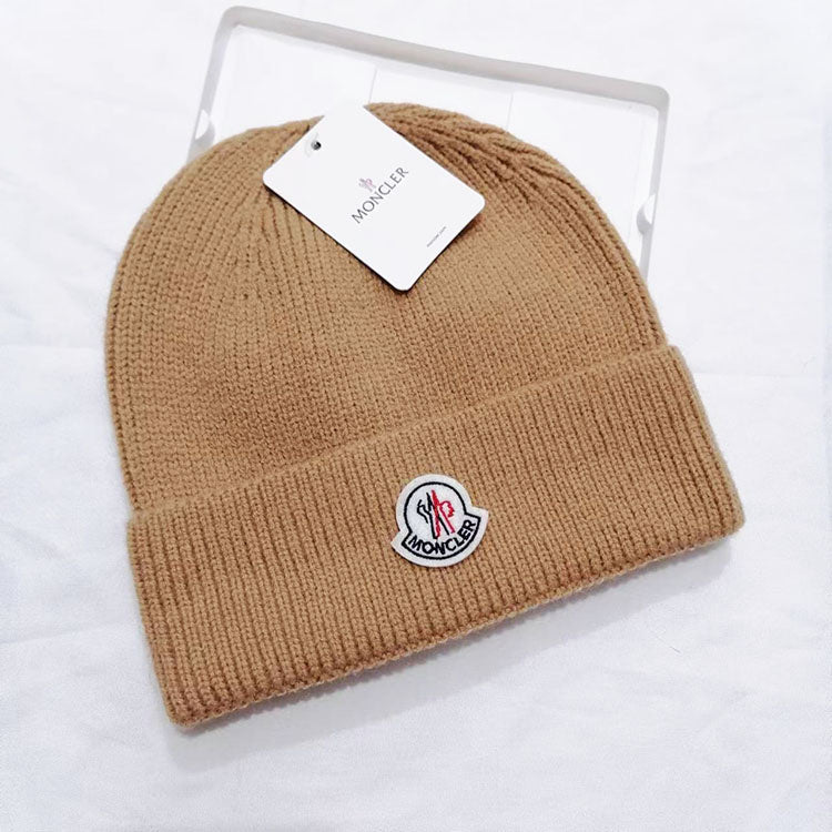 PMOH2   Core-knitted yarn hat