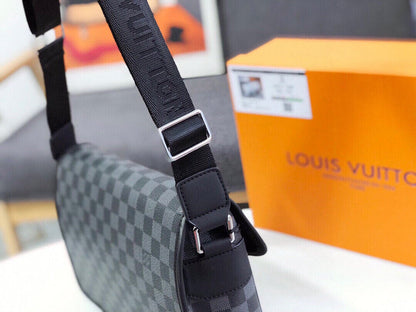 LLP09  Leather shoulder bag 28-18-9cm