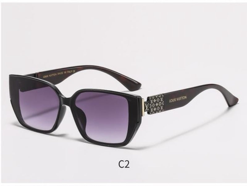 2853 Sunglasses with box
