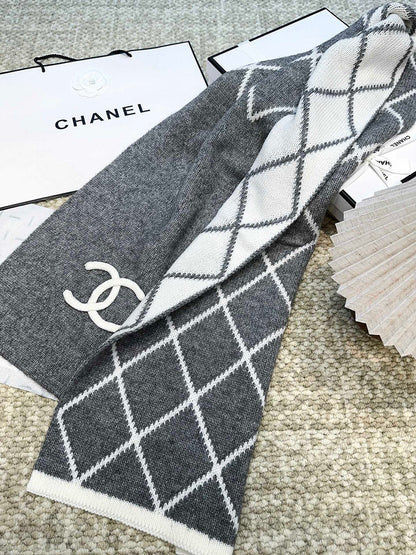 XCC47 54% cashmere 31% sheep wool 15% mulberry silk 30-180CM Scarf