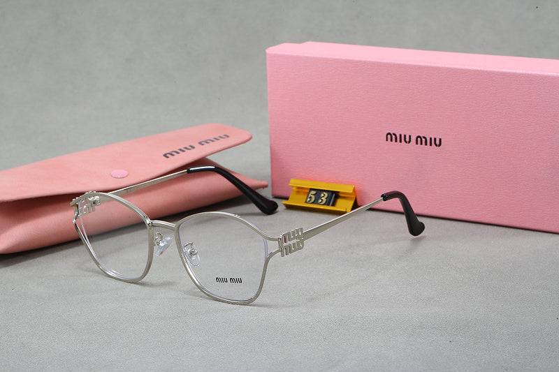 53 Sunglasses with box
