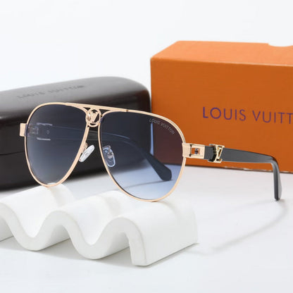 17541  Sunglasses with boxf