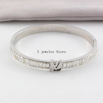 LVB74   316L steel and crystal with 18K gold plated   Jewelry