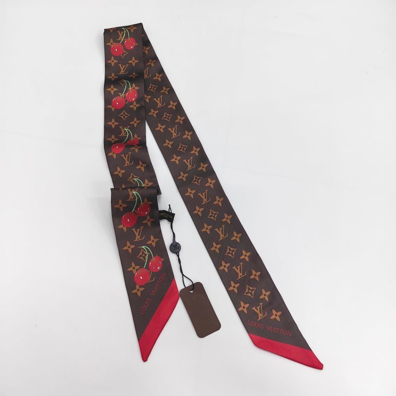 XLC11 Silk satin 120-5CM Scarf