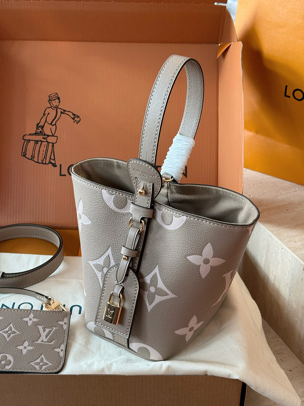 MLB4   Women's new fashion 18*16cm bucket bag