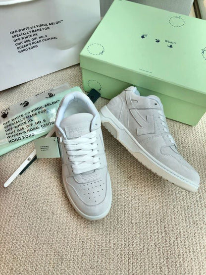 GOS3 Leather Women 35-40 Man 40-45 shoes with box