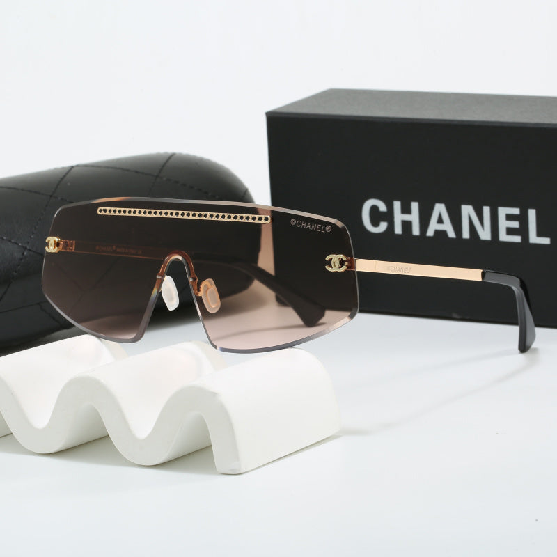 17416   Sunglasses with box