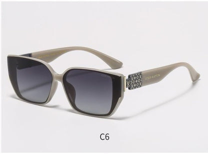 2853 Sunglasses with box