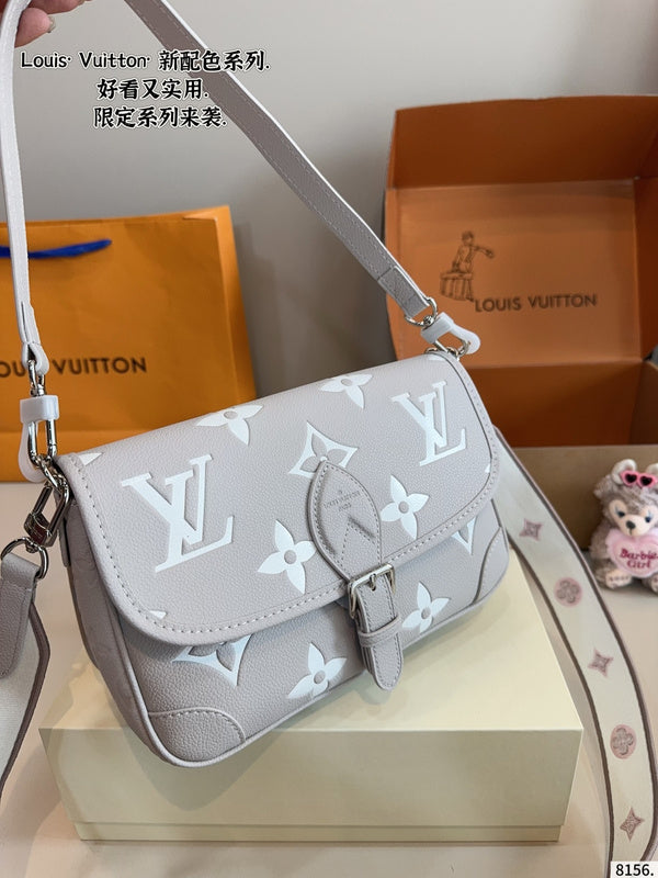 MLB8  French staff handbag 25 * 9 * 16cm with gift box