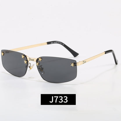 J733  Sunglasses with box