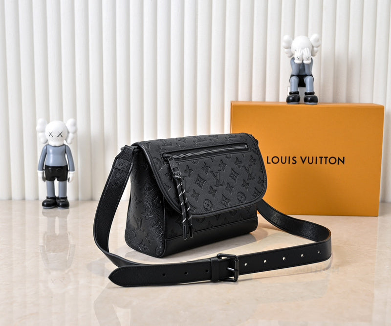 LLP016 Leather bag 26.6-17-11CM Bags