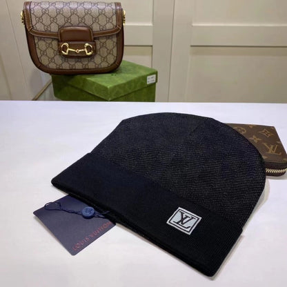PLH1  New autumn and winter fashionable knitted hat