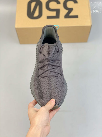 BYS04 Couples Yeezy shoes 36-46 with box