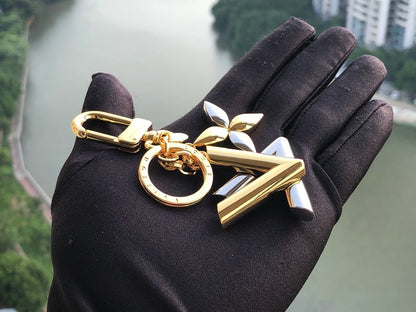 LKE5 Fashion keychain popular accessories