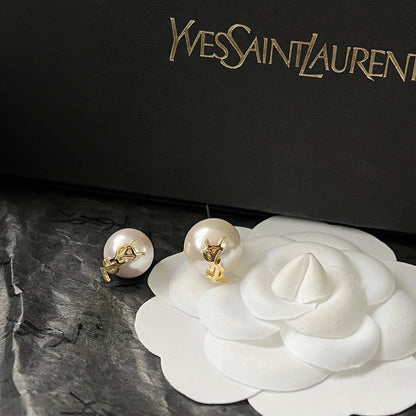 A913  Women's large and small pearl earring jewelry