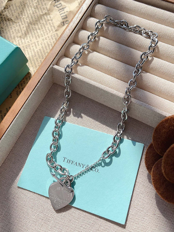 X636 Women's titanium steel necklace jewelry