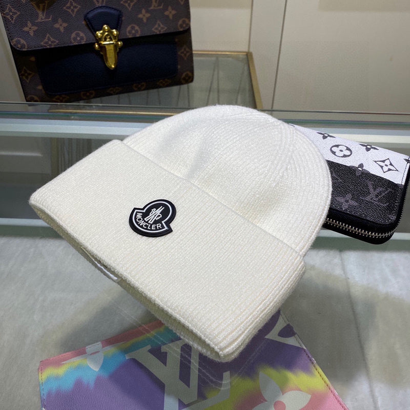 SMH5  Leather badge LOGO knitted hat