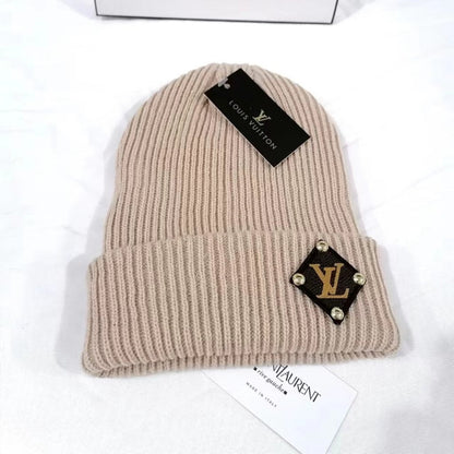 PLH2   New autumn and winter fashion vertical striped hat