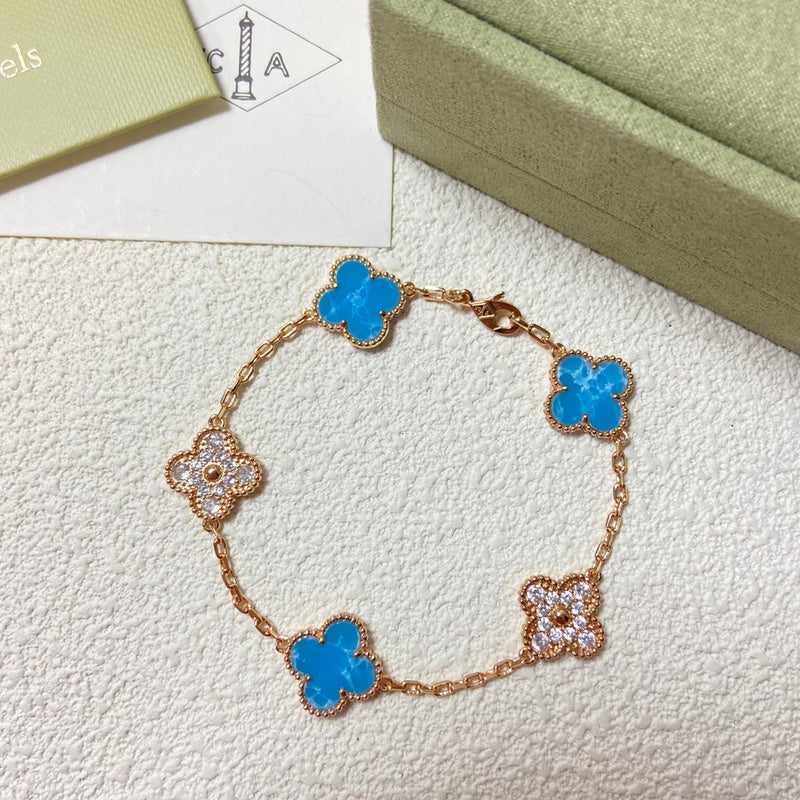 VAB49   New Diamond Sea Pattern Stone Five Flower Bracelet Jewelry