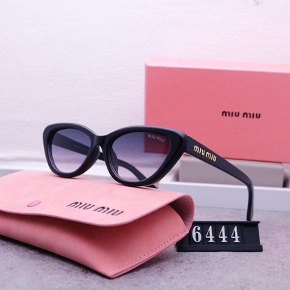 6444 Sunglasses with box