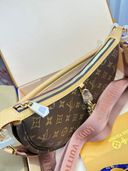 MLB1   Women's new fashion 22x9x33cm moon bag