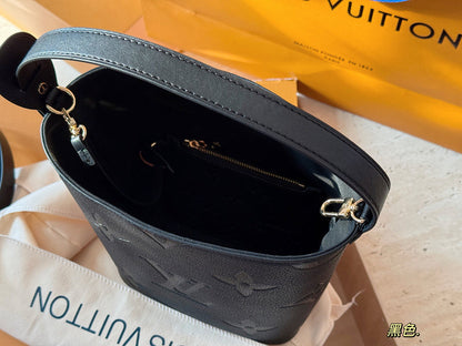 MLB4   Women's new fashion 18*16cm bucket bag