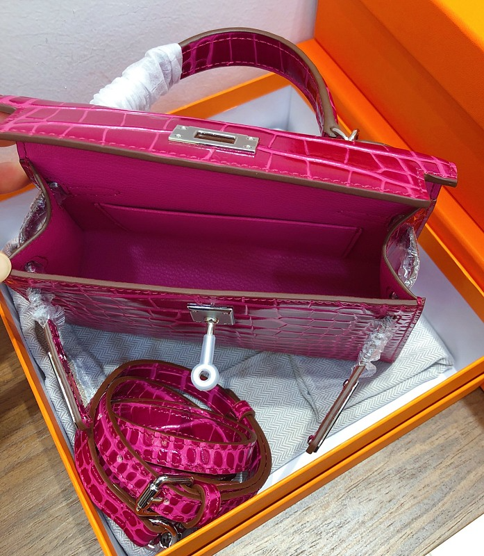 LHP18 bag 19-6-12CM Shoulder bags