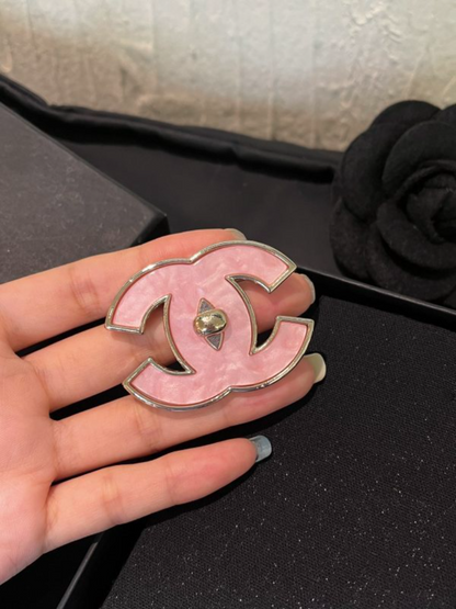 D193  Women's new fashionable brooch jewelry
