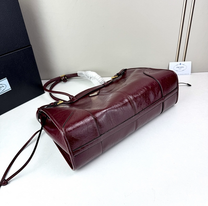 LPP43 bag 38-25-13cm Hand bag