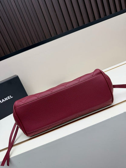 LCP136  Bag 33-17-13CM Shoulder bag