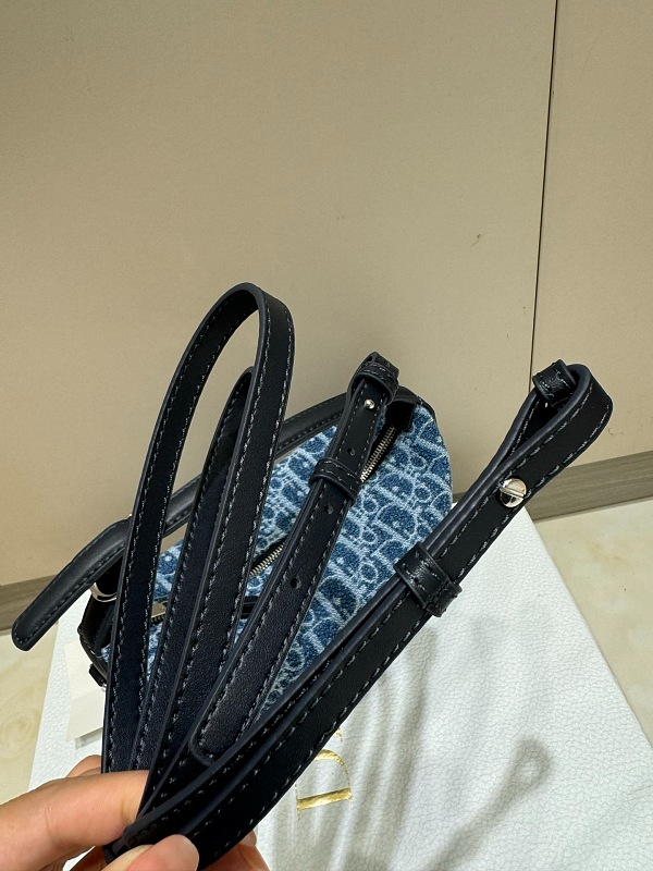 LDP67 Bag 22cm Shoulder bags