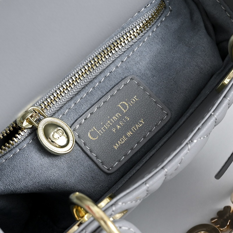 LDP56 bag 20-17-9 cm 17-15-8cm Hand bag