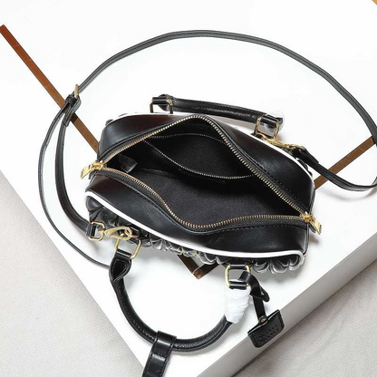 LMP23 bag 23-12-9cm Hand bag