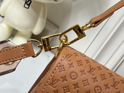 LLP299  bag 23-16-8.5CM Shoulder bags