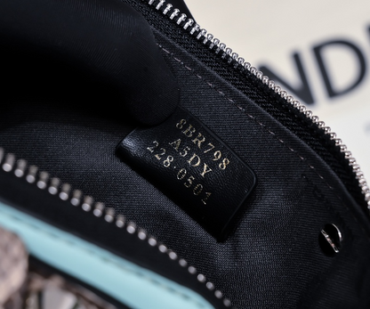 LFP33 bag 20cm Shoulder bags