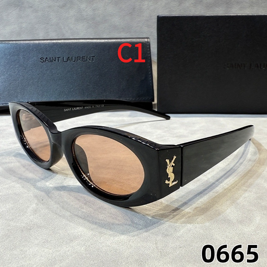 0665 Sunglasses with box