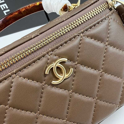 LCP87 bag18CM Hand bag