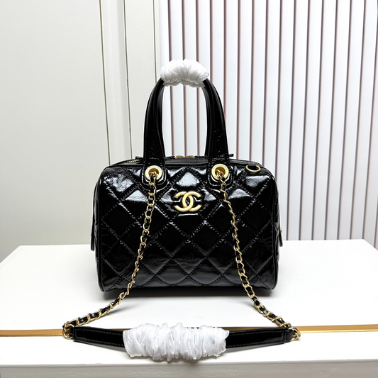 LCP63 bag 17-21-13cm Hand bag