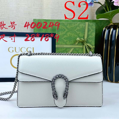 LGP65 bag 28-18-9cm Shoulder bags