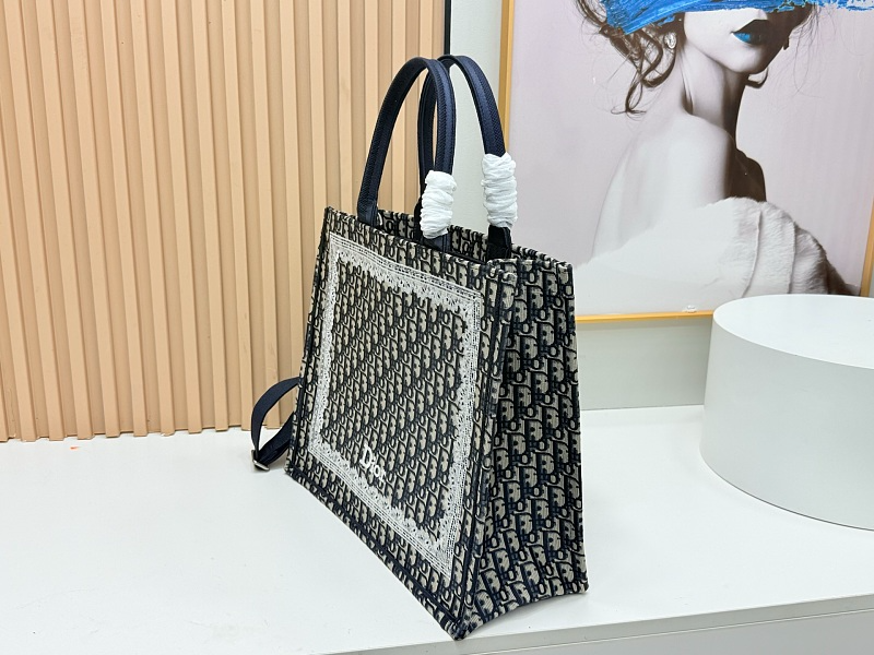 LDP37bag 26-8-22cm 41-14-32cm 36-27-16cm Hand bag