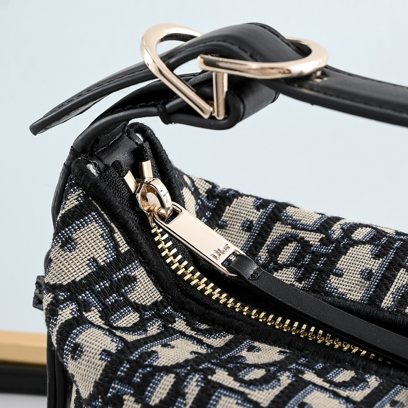 LDP66 Bag 22x13x9.5cm Shoulder bags