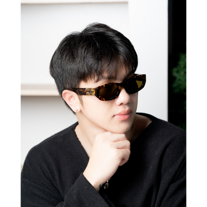 4149  Sunglasses with box