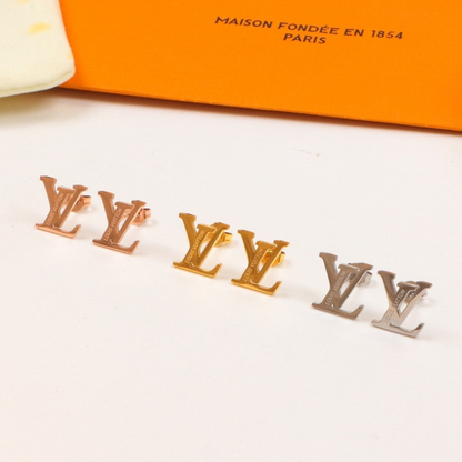 LVE47 Stainless steel V-letter earrings for women's jewelry