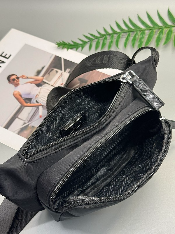 LPP30 bag 20-14-4cm Shoulder bags