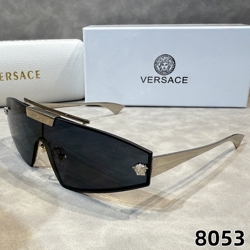 8053 Sunglasses with box