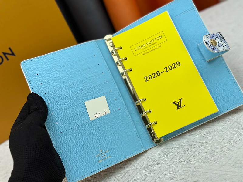 LLP251 Notebook 11.5-8.5-4.0CM  with box