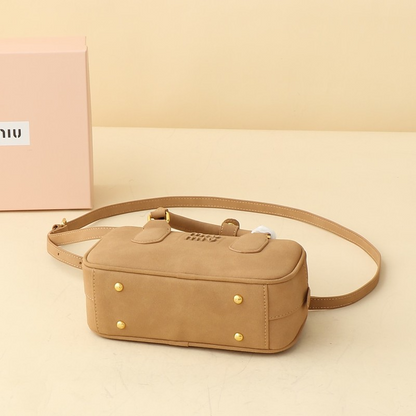 LMP21 bag 22-8-11cm Hand bag