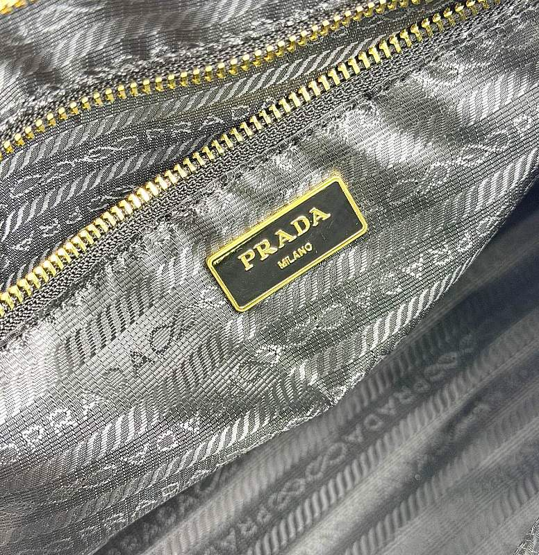 LPP43 bag 38-25-13cm Hand bag