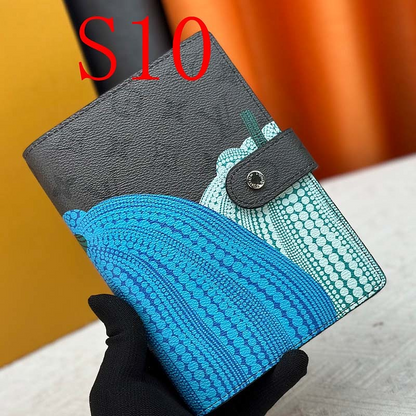 LLP251 Notebook 11.5-8.5-4.0CM  with box